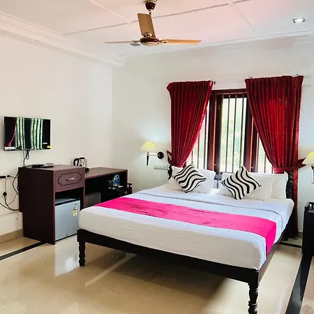 Tapovan Green County Resorts-3