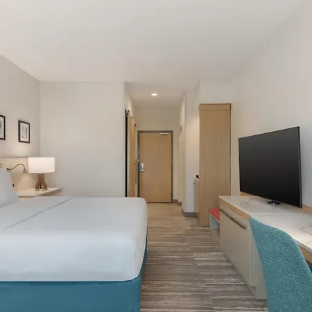 Hilton Garden Inn Hutchinson-2