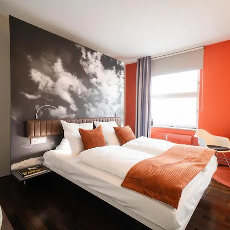 Motorworld Inn Hotel Böblingen-2