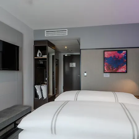 Premier Inn Hannover City Centre-2