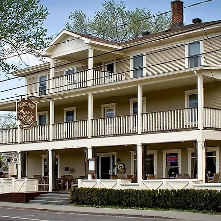 Auberge Ayer'S Cliff-3