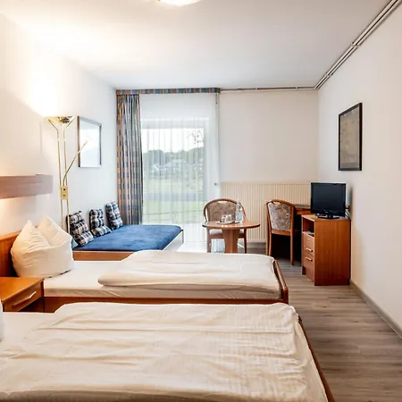 Messe Hotel Garni Kraushaar Tennis - und Freizeitcenter-3
