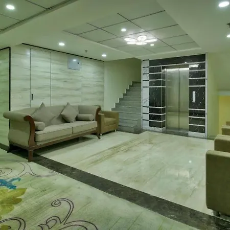 Polo Inn & Suites-2