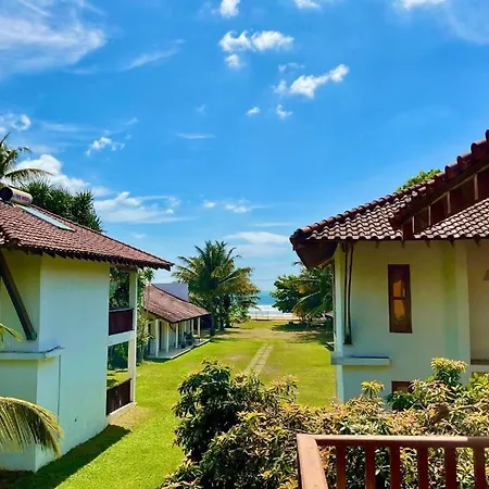 Muthumuni Ayurveda Beach Resort-3