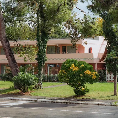 Hollywood Hotel Cannes -Ex Kyriad--3