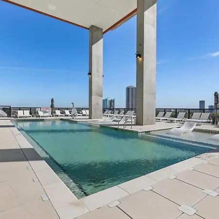 Sentral Forme Houston-2