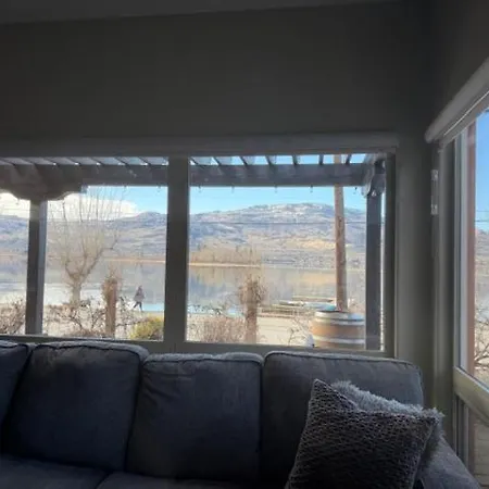 Lakeshore Villa Estates-3