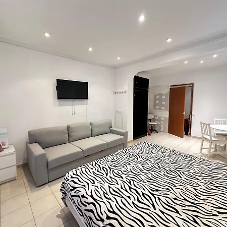 Rooms Consell De Cent-3