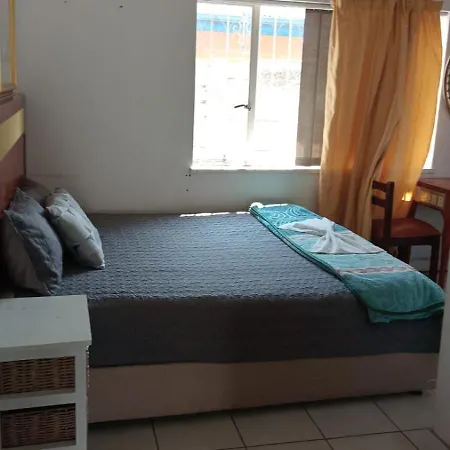 Medupi 2 Guesthouse-2