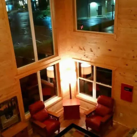Rolling Hills Lodge-3