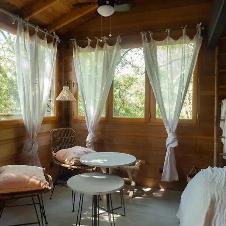Orion Treehouses-3