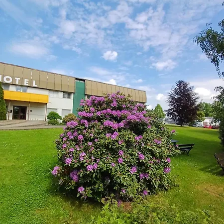 Hotel am Lärchenberg I Frühstück, WLAN, Parkplatz-2