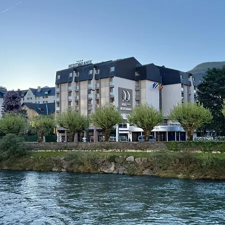 Hotel Le Mediterranee-3