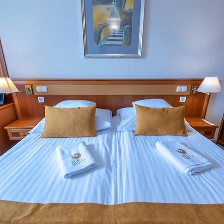 Palace Hotel Heviz-3
