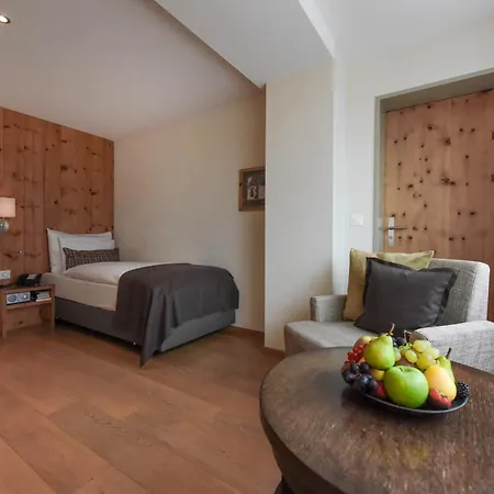 Hotel Adula-2