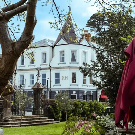 The Royal Hotel-2