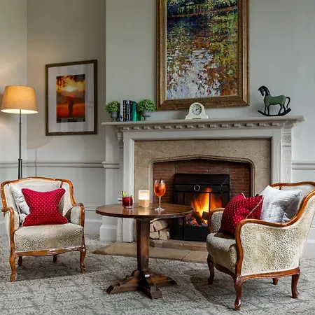 Hartsfield Manor-2