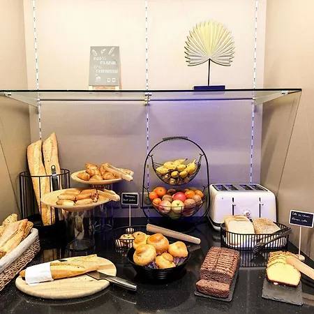 Mercure Rennes Centre Place Bretagne-2