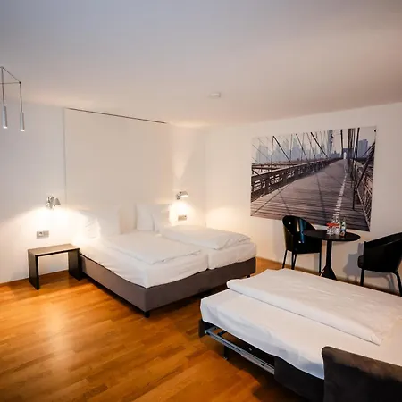 Hotel Am Main-2