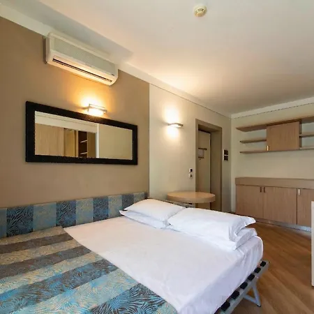 Lake Garda Resort-2