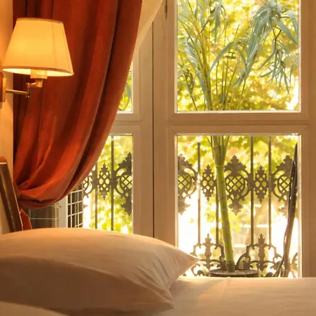 Hotel Foch-3