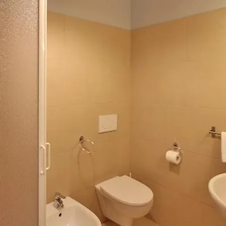 Hotel Plaza-3