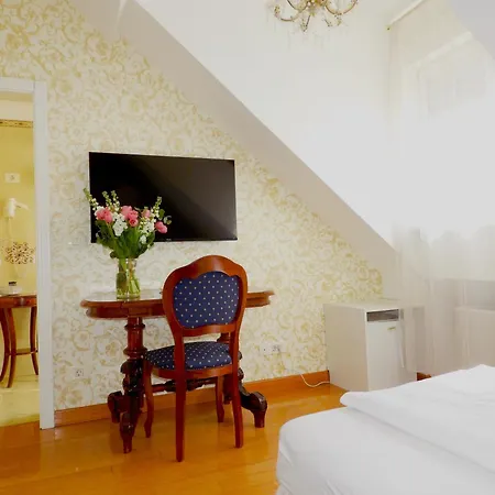 Allegro Hotel-2