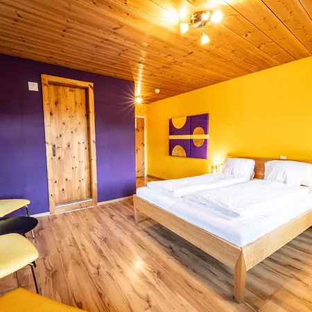 CURUNA Hotel-Garni B&B-3