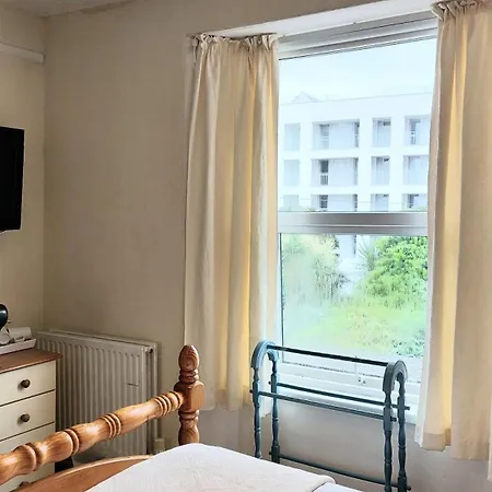 Trelawney Guest House Room Only-2