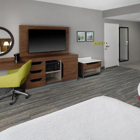 Hampton Inn And Suites Parsippany/North-2