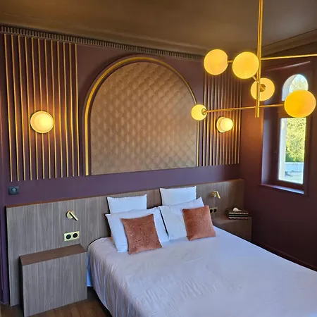 Le Castel Guesthouse-2
