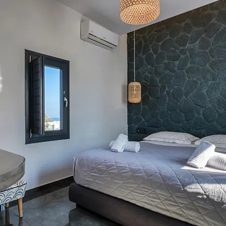 Oia Suites-2