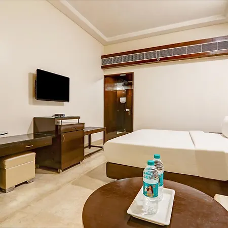 Hotel Airport Residency-3