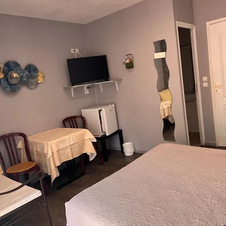 La Chaumiere-2