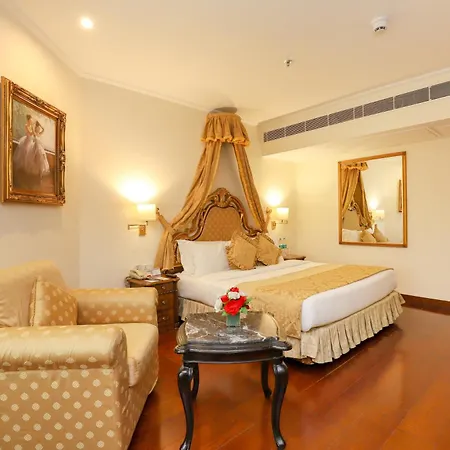 Hotel The Royal Plaza-2