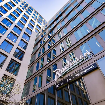 Radisson Hotel Brussels Centre Midi-2