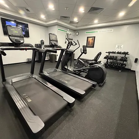 Holiday Inn Plainview-Long Island By Ihg-3