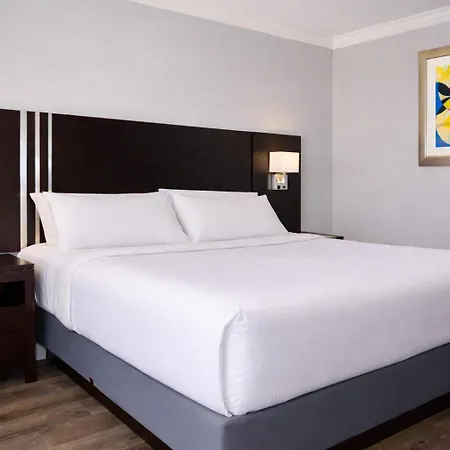 Fairview Inn & Suites-2