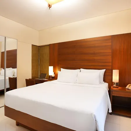 Oakwood Residence Naylor Road Pune-2