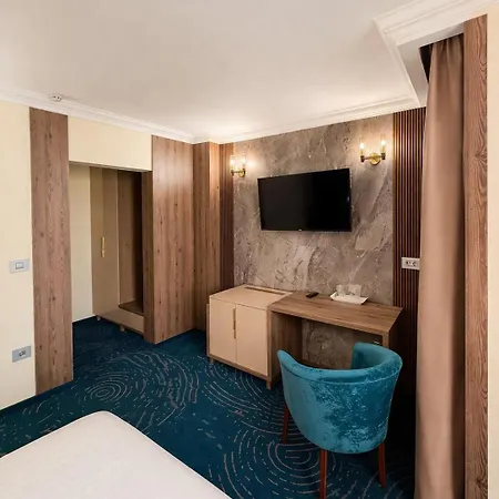 Hotel President-3