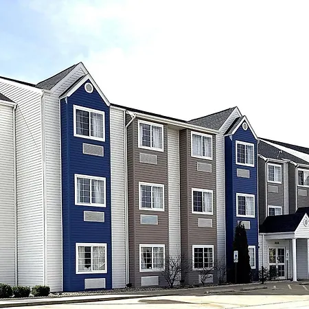 Microtel Inn & Suites By Wyndham Springfield-3