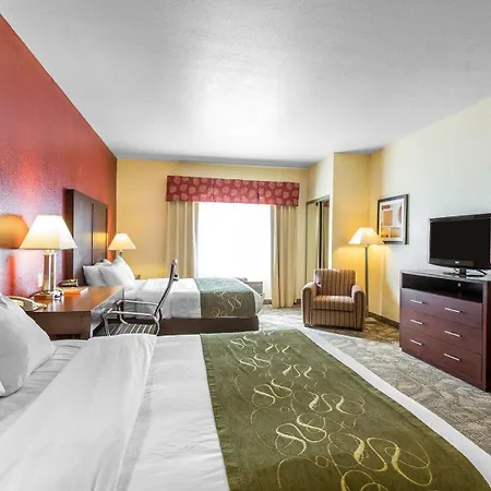 Comfort Suites Palm Desert I-10-3