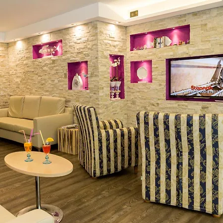 Hotel Rivamare-2