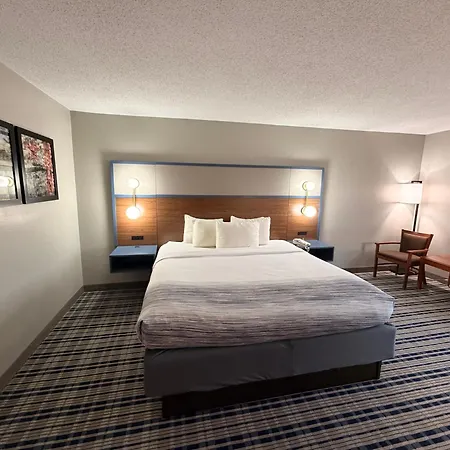 Americinn By Wyndham Appleton Downtown-2