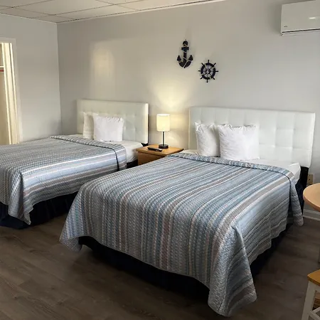 The Grand Beach Inn-3