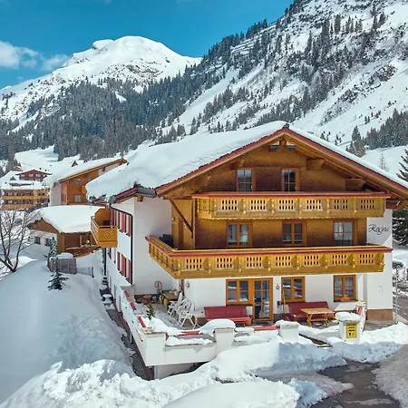 Pension Regina-2