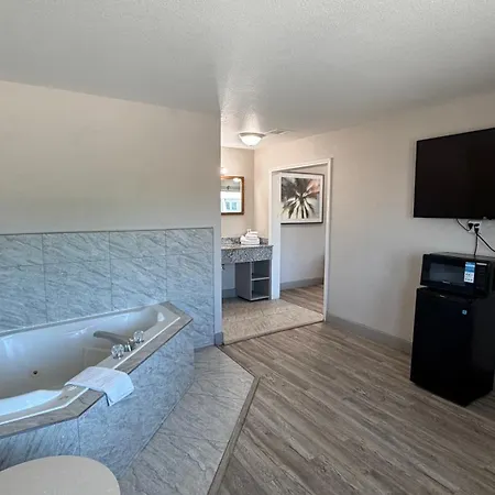 Harmony Inn And Suites-2