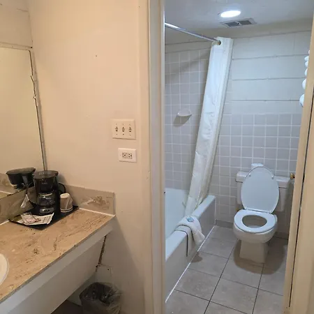 Economy Inn-2