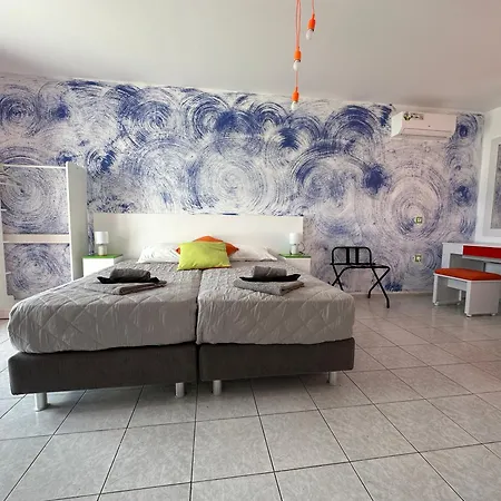 Bouradanis Art Hotel-2