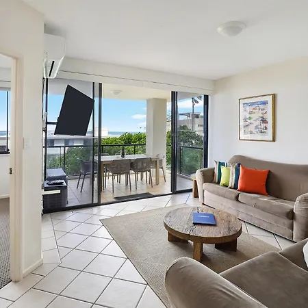 Kings Row Holiday Apartments-2